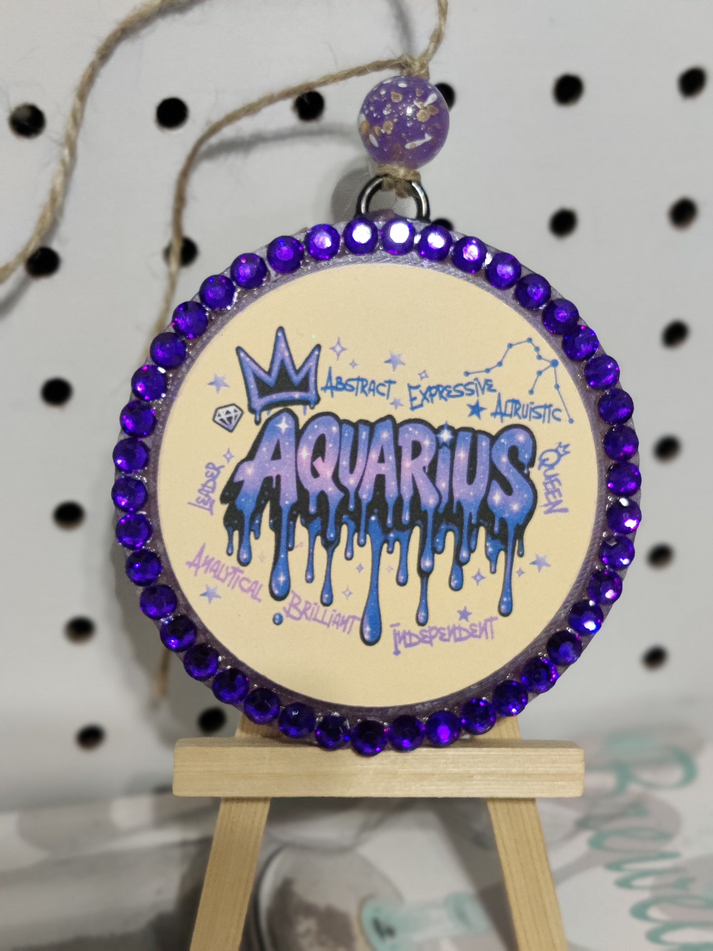 Round Zodiac Sign (Purple)
